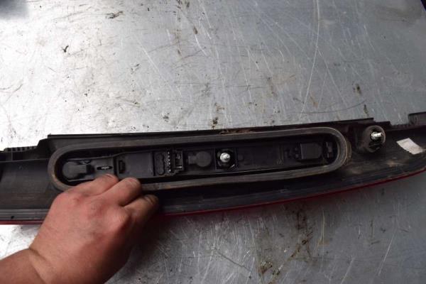 FEU ARRIERE GAUCHE RENAULT - Vue 2